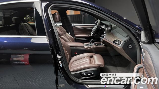 BMW 5-Series 520i M Sport