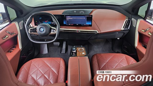 BMW iX xDrive40 First Edition