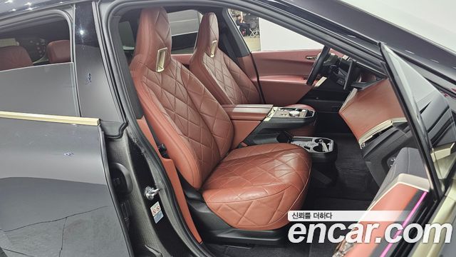 BMW iX xDrive40 First Edition