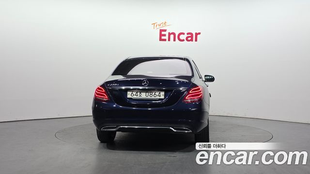 Mercedes-Benz C-Class C220 d Avantgarde