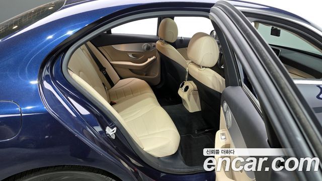 Mercedes-Benz C-Class C220 d Avantgarde