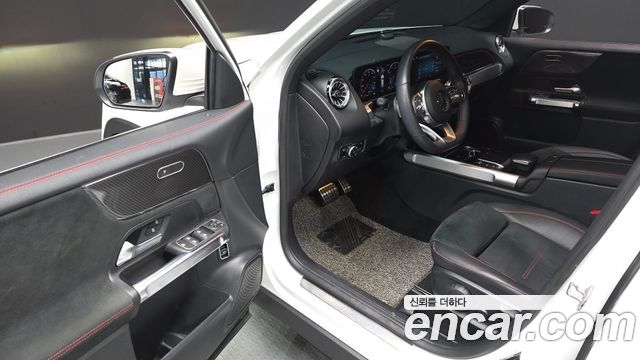 Mercedes-Benz GLB-Class GLB250 4MATIC