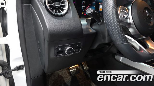 Mercedes-Benz GLB-Class GLB250 4MATIC