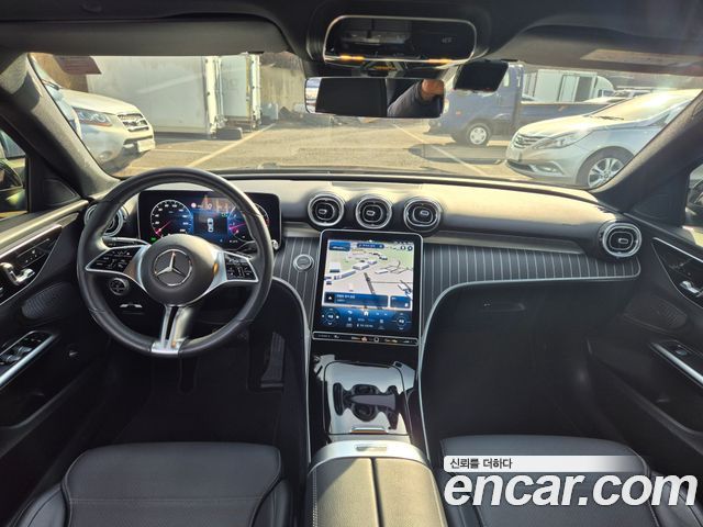 Mercedes-Benz C-Class C200 Avantgarde