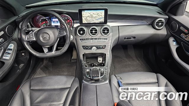 Mercedes-Benz C-Class W205 C200 4MATIC AMG Line