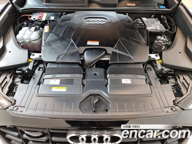 Audi Q8 55 TFSI Quattro Premium