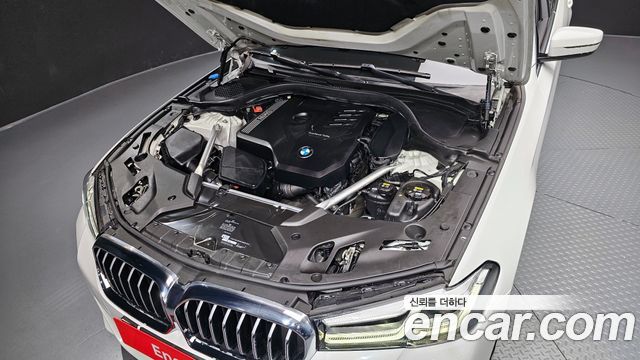 BMW 5-Series 520i M Sport