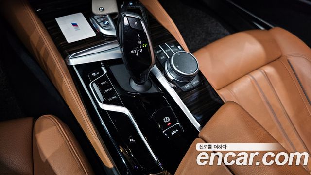 BMW 5-Series 520i M Sport