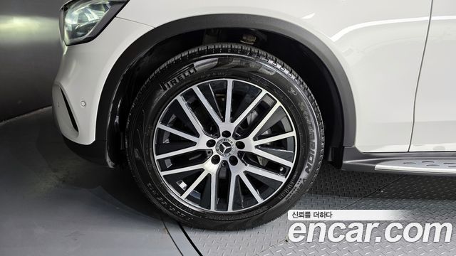 Mercedes-Benz GLC-Class GLC220 d 4MATIC