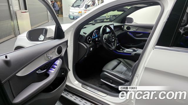 Mercedes-Benz GLC-Class GLC220 d 4MATIC