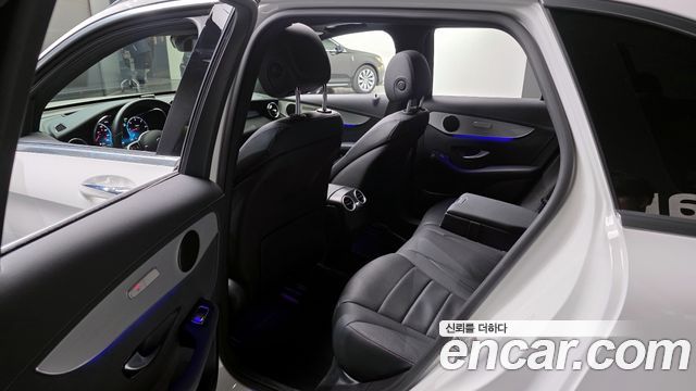 Mercedes-Benz GLC-Class GLC220 d 4MATIC