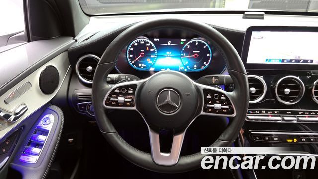 Mercedes-Benz GLC-Class GLC220 d 4MATIC