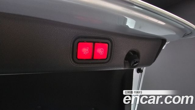 Mercedes-Benz E-Class E250 Avantgarde
