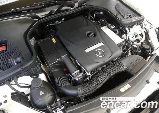 Mercedes-Benz E-Class E300 Exclusive