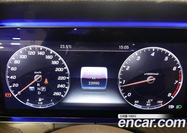 Mercedes-Benz E-Class E300 Exclusive