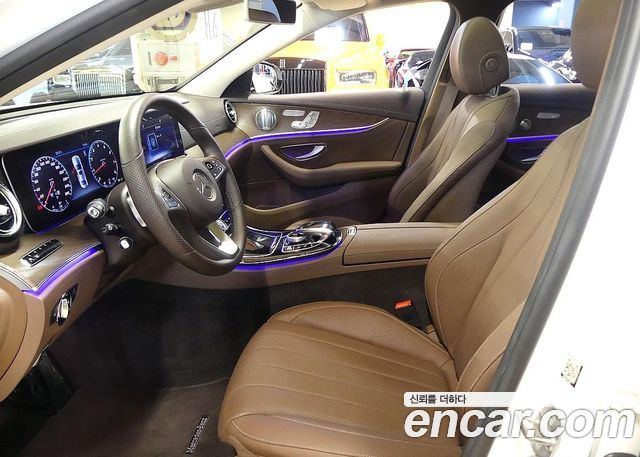 Mercedes-Benz E-Class E300 Exclusive