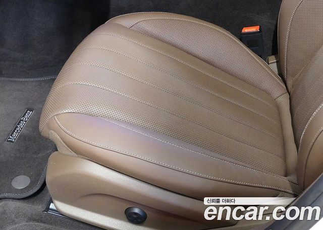 Mercedes-Benz E-Class E300 Exclusive