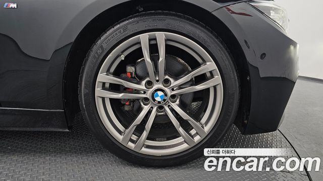BMW 3-Series 320i M Sport