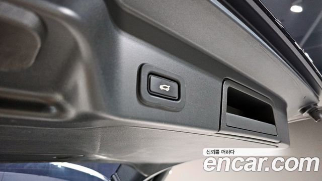 Land Rover Range Rover Evoque P250 SE
