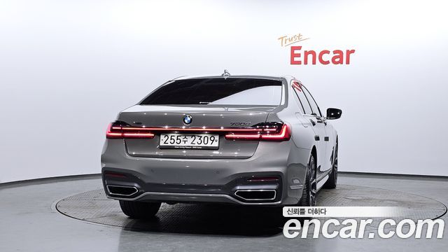 BMW 7-Series 730d xDrive M Sport