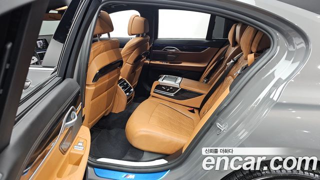 BMW 7-Series 730d xDrive M Sport