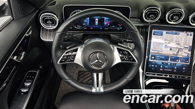 Mercedes-Benz C-Class C200 4MATIC Avantgarde