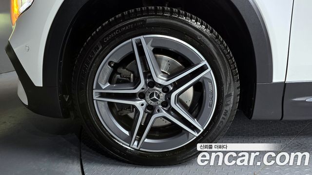 Mercedes-Benz GLB-Class GLB250 4MATIC