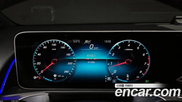 Mercedes-Benz GLB-Class GLB250 4MATIC