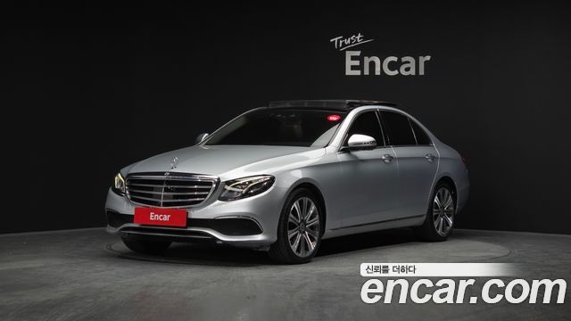Mercedes-Benz E-Class E400 4MATIC Exclusive