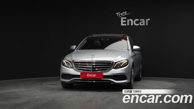 Mercedes-Benz E-Class E400 4MATIC Exclusive
