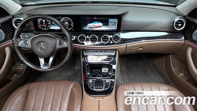 Mercedes-Benz E-Class E400 4MATIC Exclusive