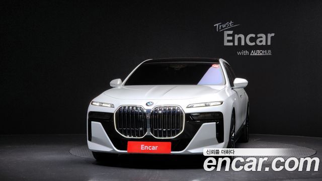 BMW 7-Series 740i xDrive M Sport Limited