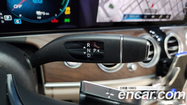 Mercedes-Benz E-Class E300e 4MATIC Exclusive