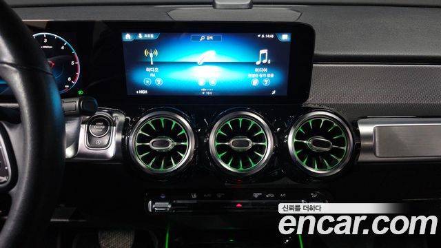 Mercedes-Benz GLB-Class GLB200 d