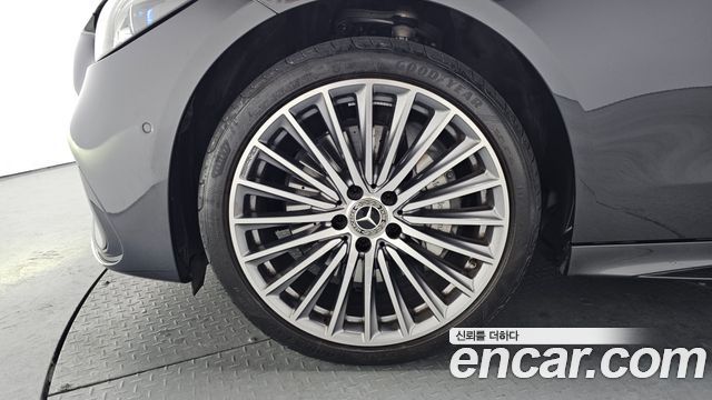 Mercedes-Benz C-Class C300 AMG Line