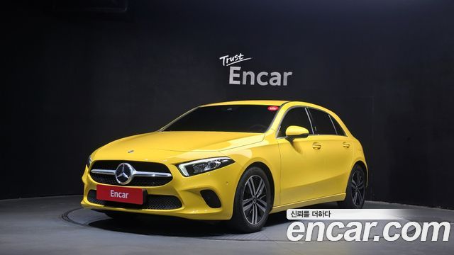 Mercedes-Benz A-Class A220 Hatchback