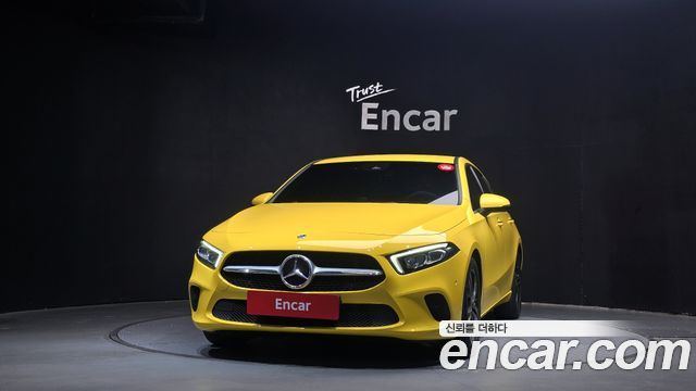 Mercedes-Benz A-Class A220 Hatchback
