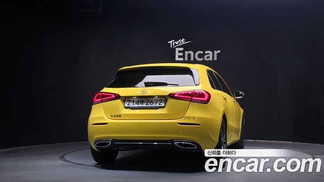 Mercedes-Benz A-Class A220 Hatchback
