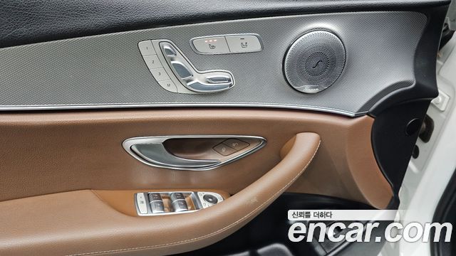 Mercedes-Benz E-Class E220d Avantgarde