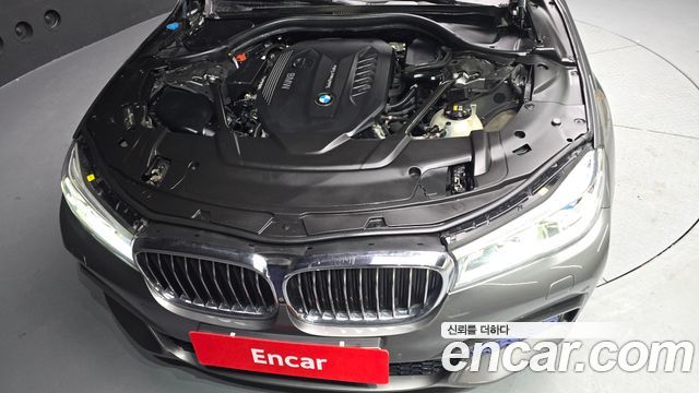 BMW 7-Series 740d xDrive M Sport