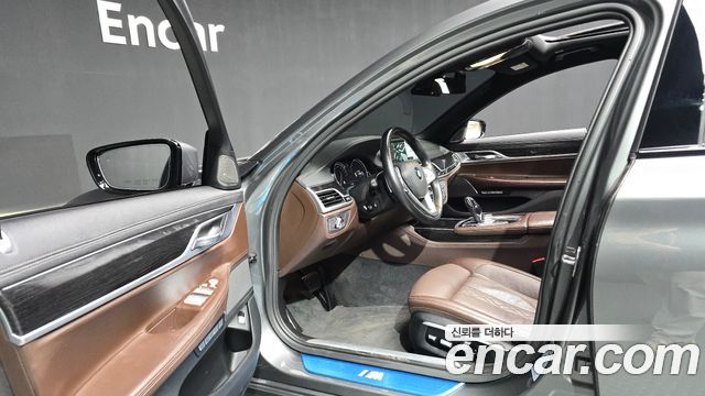 BMW 7-Series 740d xDrive M Sport