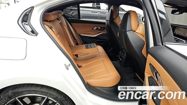 BMW 3-Series M340i