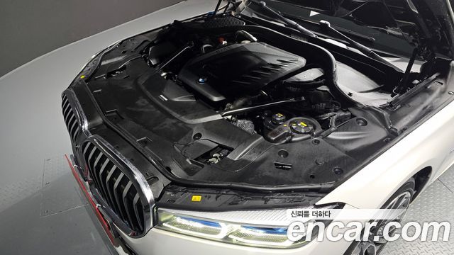 BMW 7-Series 730d xDrive M Sport