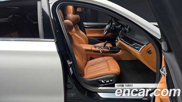 BMW 7-Series 730d xDrive M Sport
