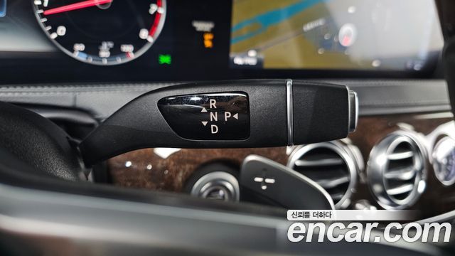 Mercedes-Benz S-Class S560L 4MATIC