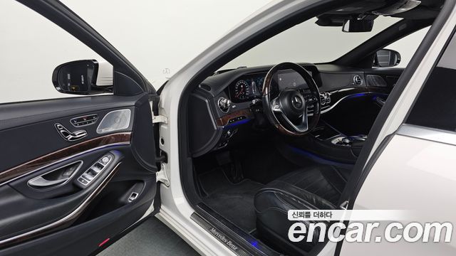 Mercedes-Benz S-Class S560L 4MATIC