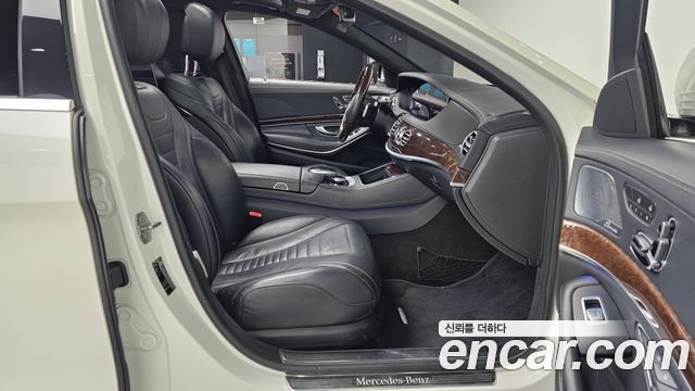 Mercedes-Benz S-Class S560L 4MATIC