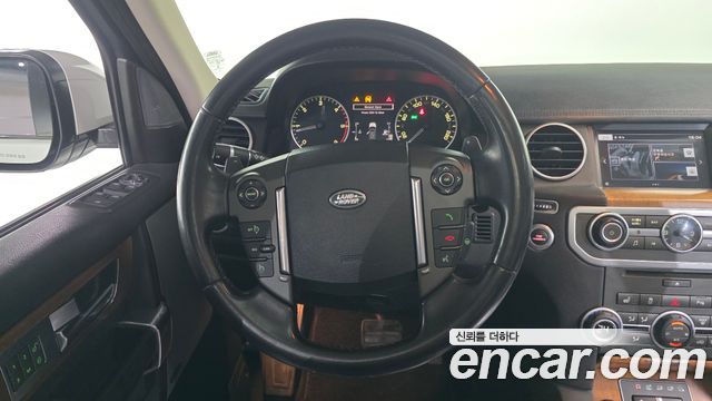 Land Rover Discovery 3.0 SDV6 SE
