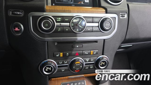 Land Rover Discovery 3.0 SDV6 SE