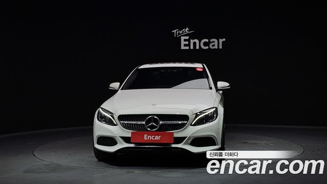 Mercedes-Benz C-Class C200